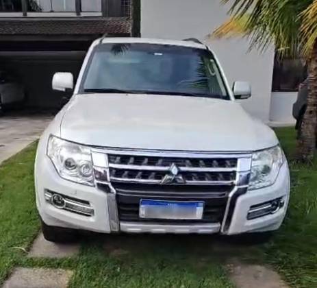 MITSUBISHI PAJERO FULL 3.2 HPE 4X4 16V TURBO INTERCOOLER DIESEL 4P AUTOMÁTICO